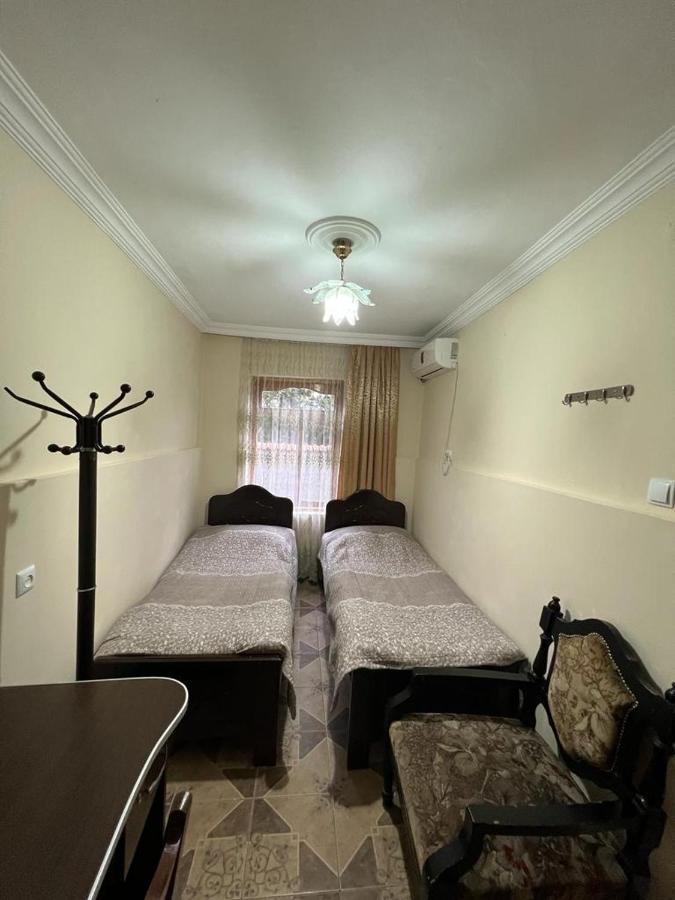 Linda Guest House Batumi Eksteriør bilde
