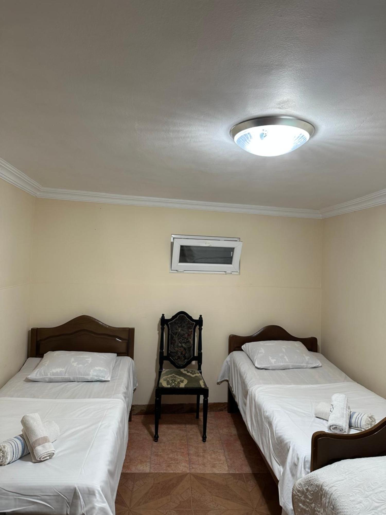 Linda Guest House Batumi Eksteriør bilde